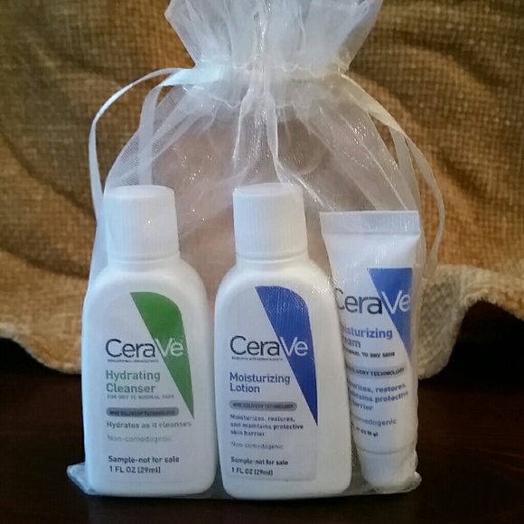 travel size cerave moisturizer